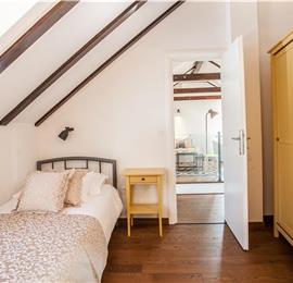 3 Bedroom Villa with Terrace on Ciovo Island near Trogir, Sleeps 6-8